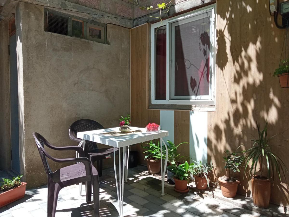 Cortile Lejlighed Tbilisi Eksteriør billede
