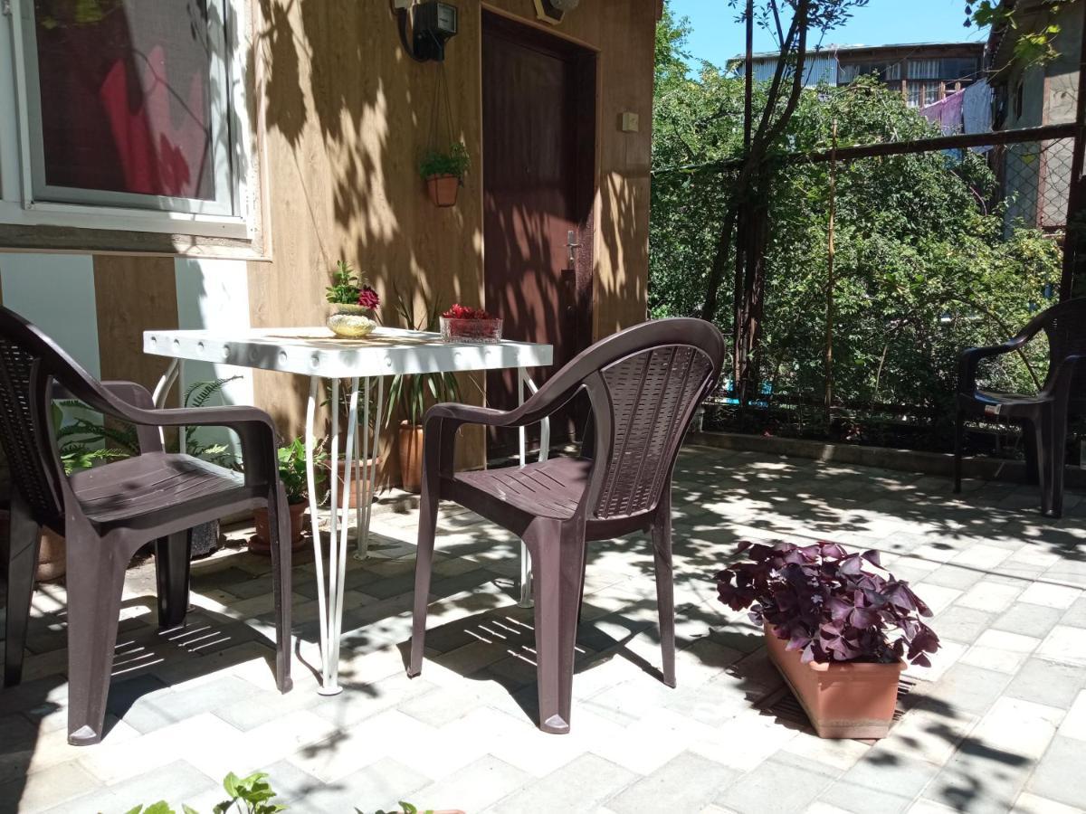 Cortile Lejlighed Tbilisi Eksteriør billede